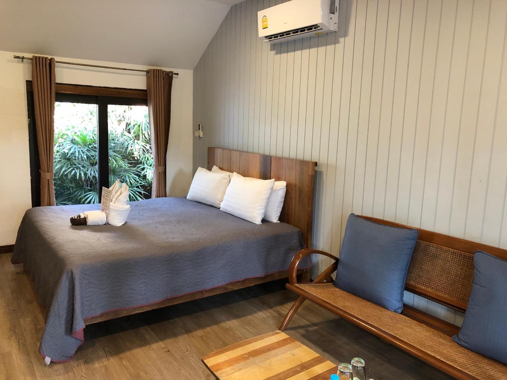 Likita Resort Ban Phe Exterior photo
